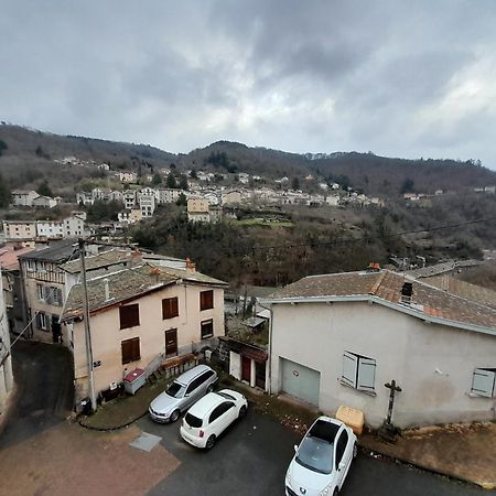 Bed and Breakfast La Chaloupe 4 Тьер Экстерьер фото
