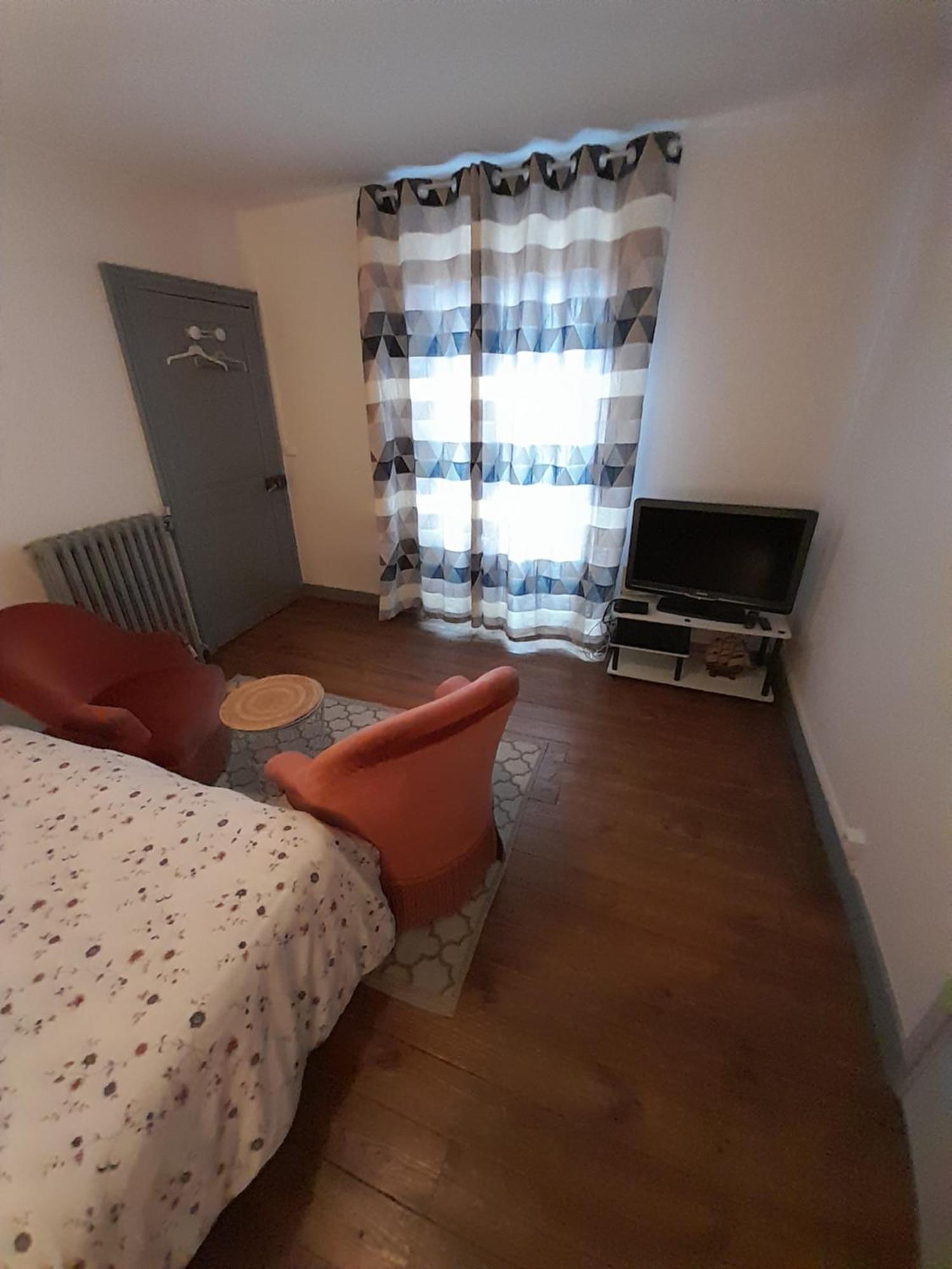 Bed and Breakfast La Chaloupe 4 Тьер Экстерьер фото